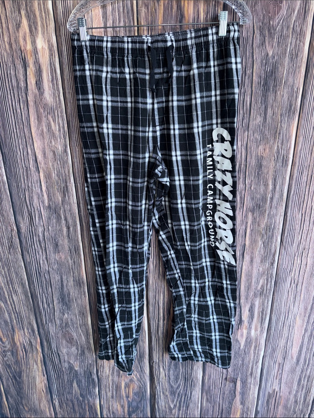 District Crazy Horse Family Campground Plaid Pajama Lounge Pants Men’s Medium